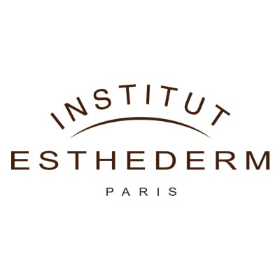 Il logo presenta le parole INSTITUT ESTHEDERM PARIS in eleganti lettere maiuscole marroni, disposte su tre righe, a sottolineare la raffinatezza che "dicono di noi". INSTITUT si trova al di sopra di ESTHEDERM e PARIS si trova elegantemente al di sotto.